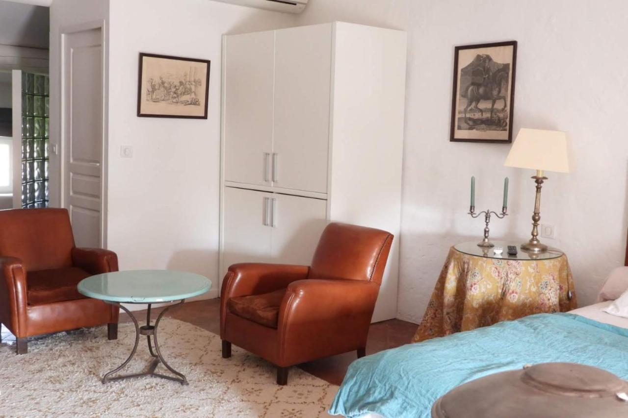 La Nesquiere Chambres D'Hotes Pernes-les-Fontaines Εξωτερικό φωτογραφία